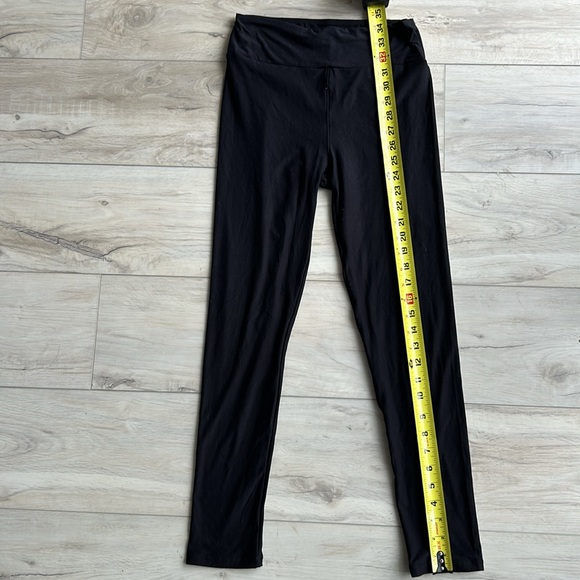 LuLaRoe XS Black Leggings - Picture 3 of 5